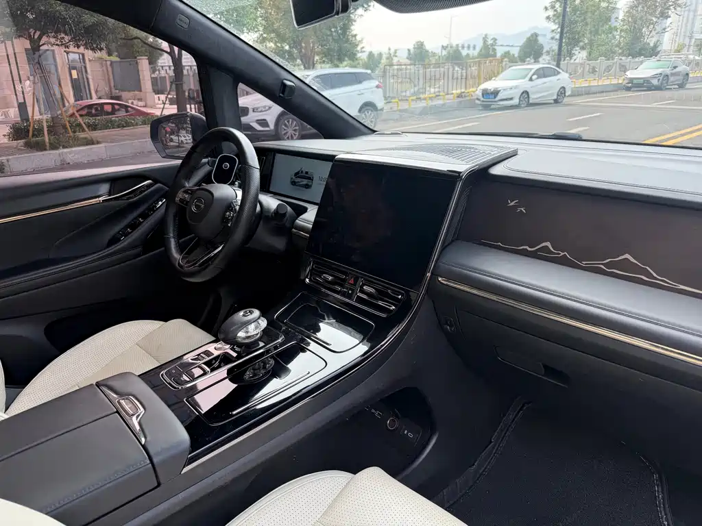 GAC Motor Trumpchi M8 — миниатюра 12