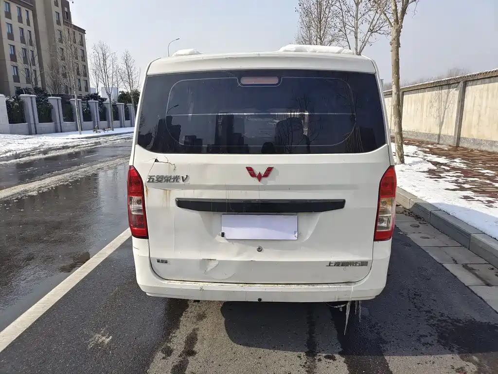 WULING WULING RONGGUANG V