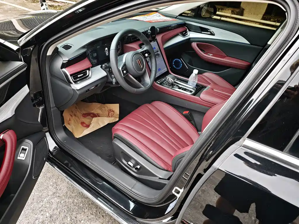 Hongqi Hongqi H5 — миниатюра 4