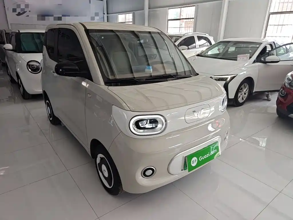 Wuling MINIEV — миниатюра 4