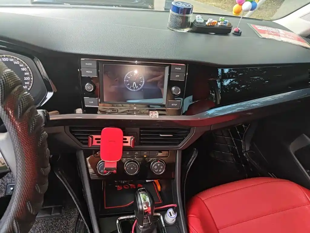 Volkswagen Bora 2020 1.5L AT Comfort