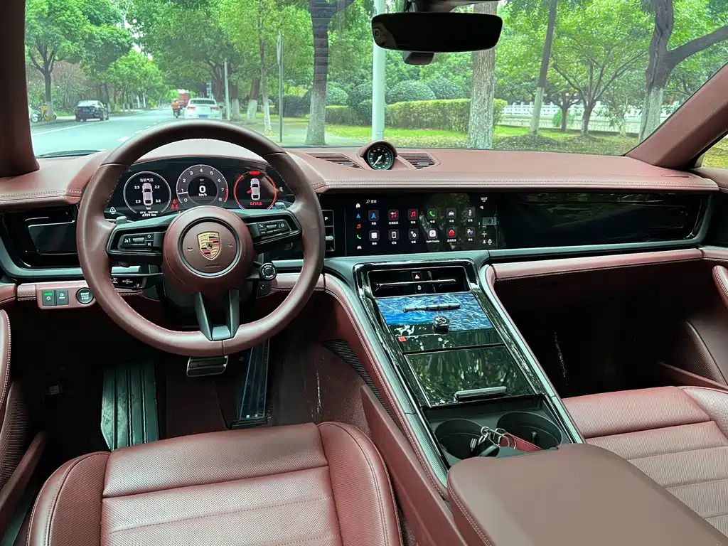 Porsche Panamera — миниатюра 17
