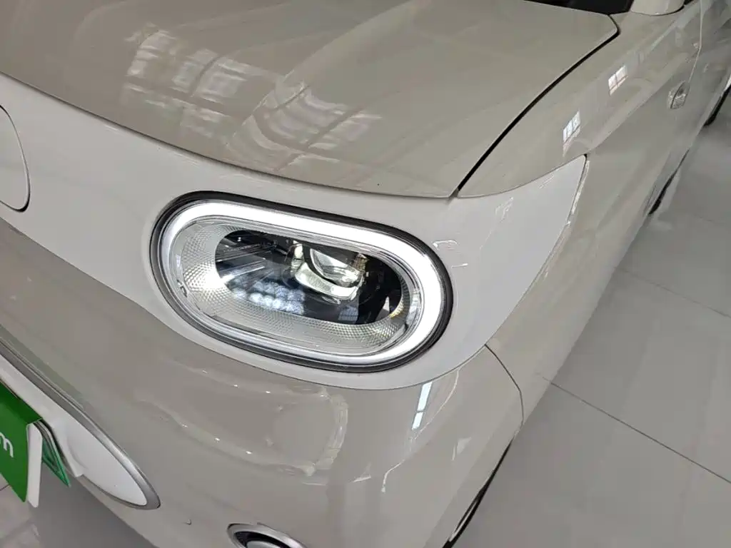 Wuling MINIEV — миниатюра 24