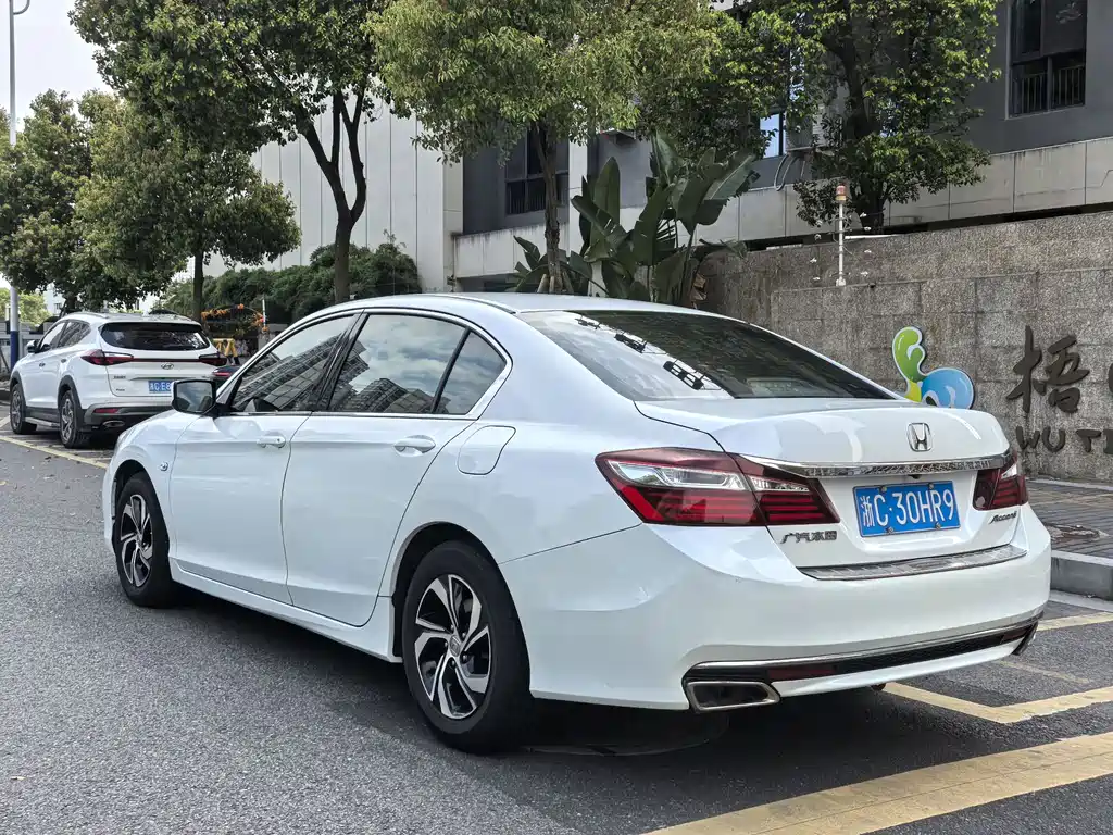 Honda Accord 2016 2.0L Comfort