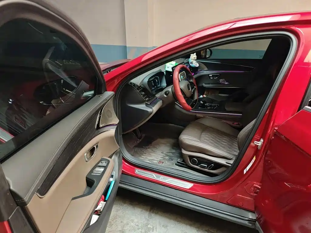 BYD Han — миниатюра 17