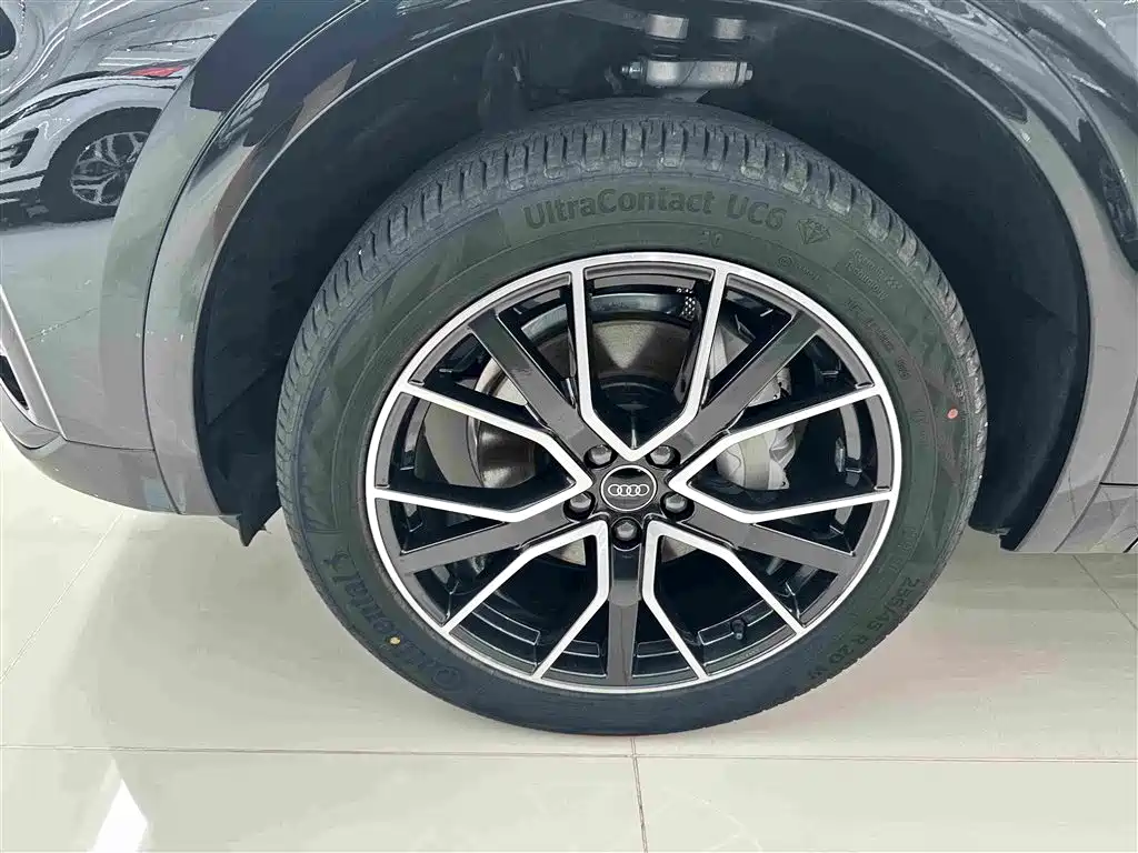 Audi Q5L — миниатюра 4
