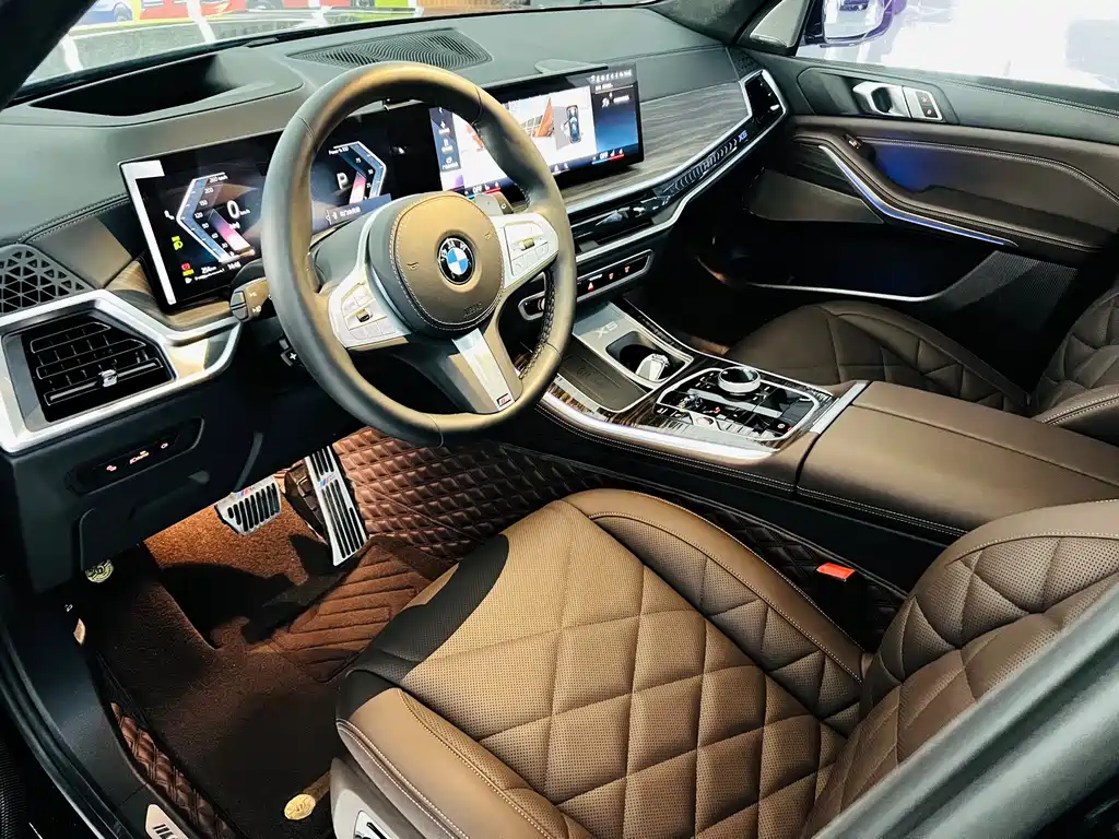 BMW X5 2023 xDrive 40Li M Sport