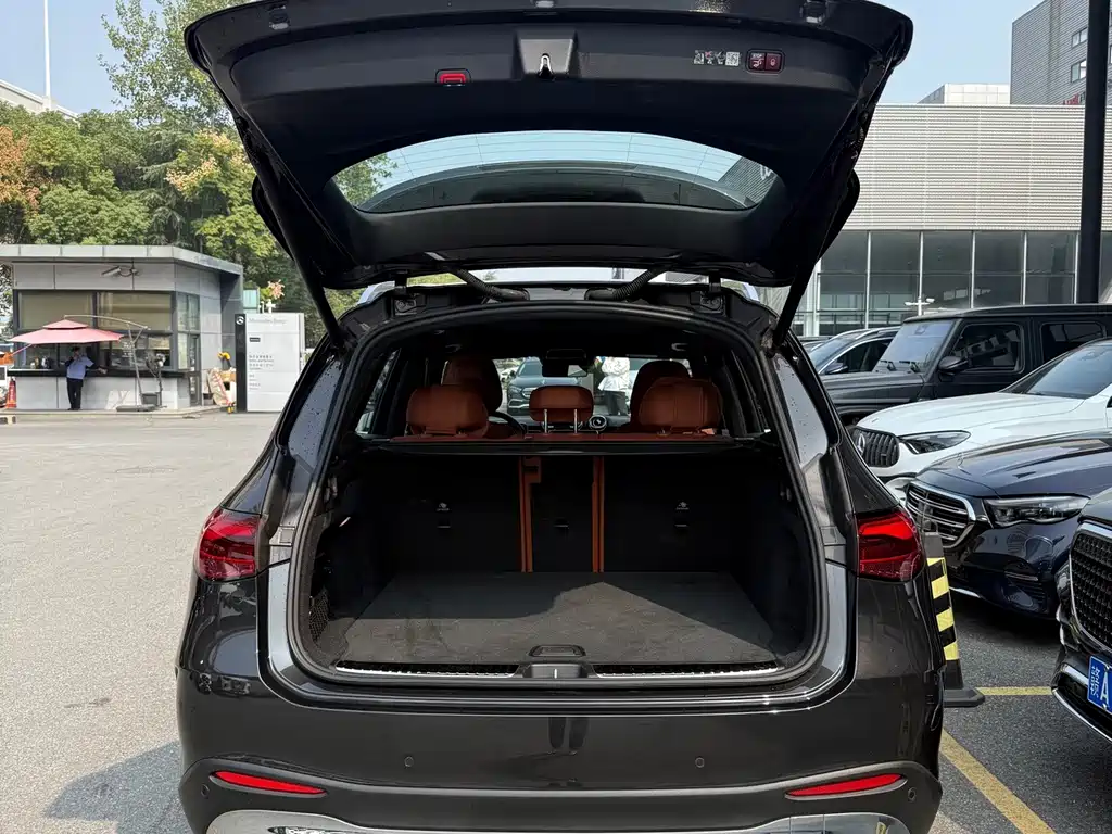 Mercedes-Benz GLC — миниатюра 7