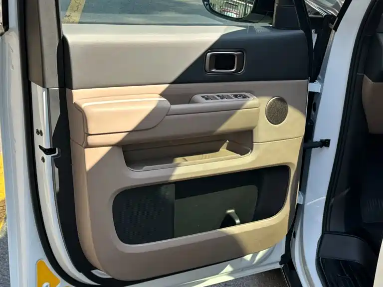 Li Auto Li MEGA — миниатюра 5