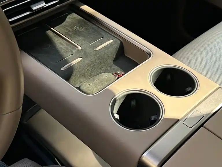 Li Auto Li MEGA — миниатюра 8