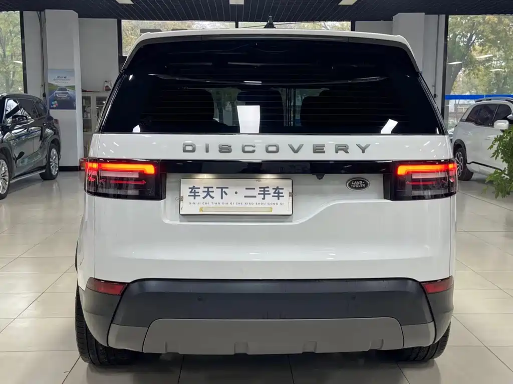 Land Rover Discovery 2018 2.0T SE