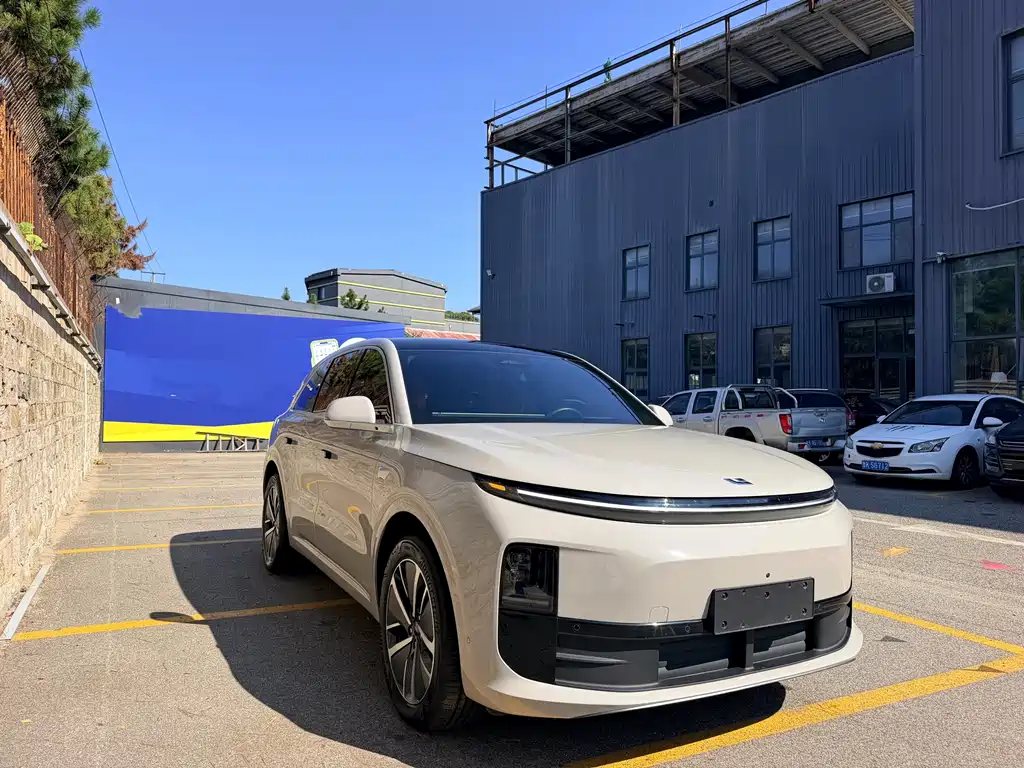 Li Auto Li L6 — миниатюра 3