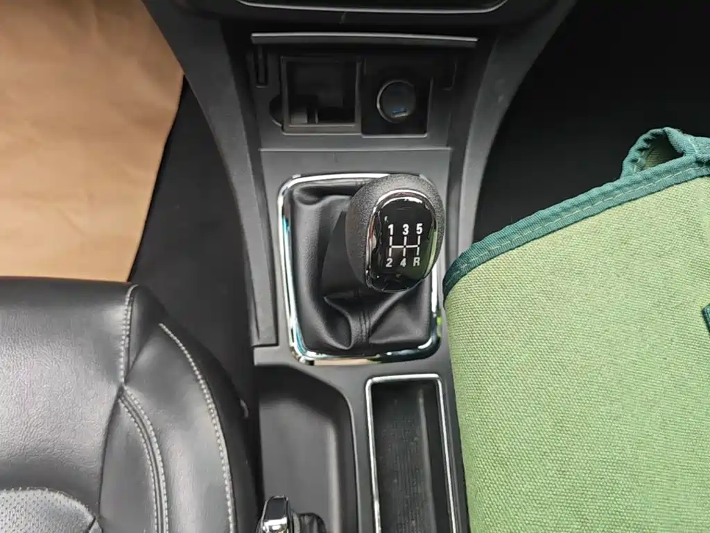 Geely Emgrand — миниатюра 14