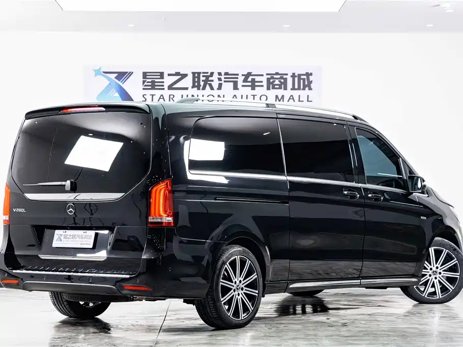Mercedes-Benz V-Class V 2022 V 260 L Luxury