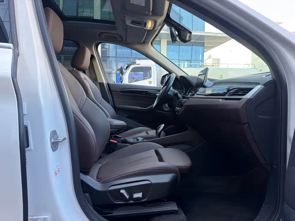 BMW X1 — миниатюра 12