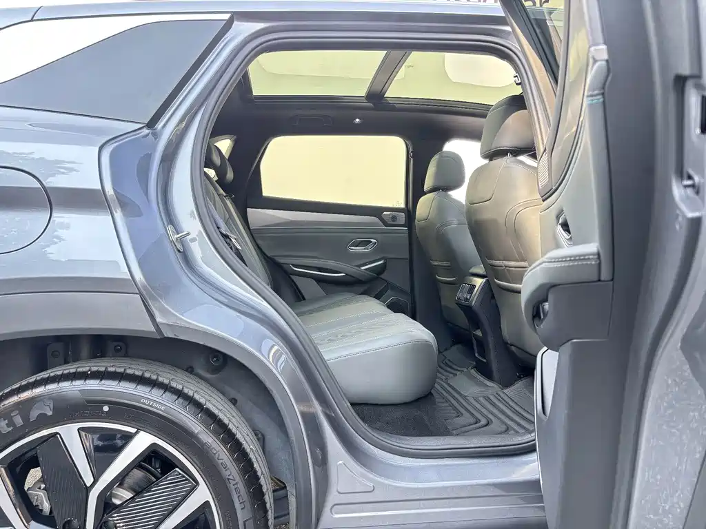 BYD L DM-i — миниатюра 22