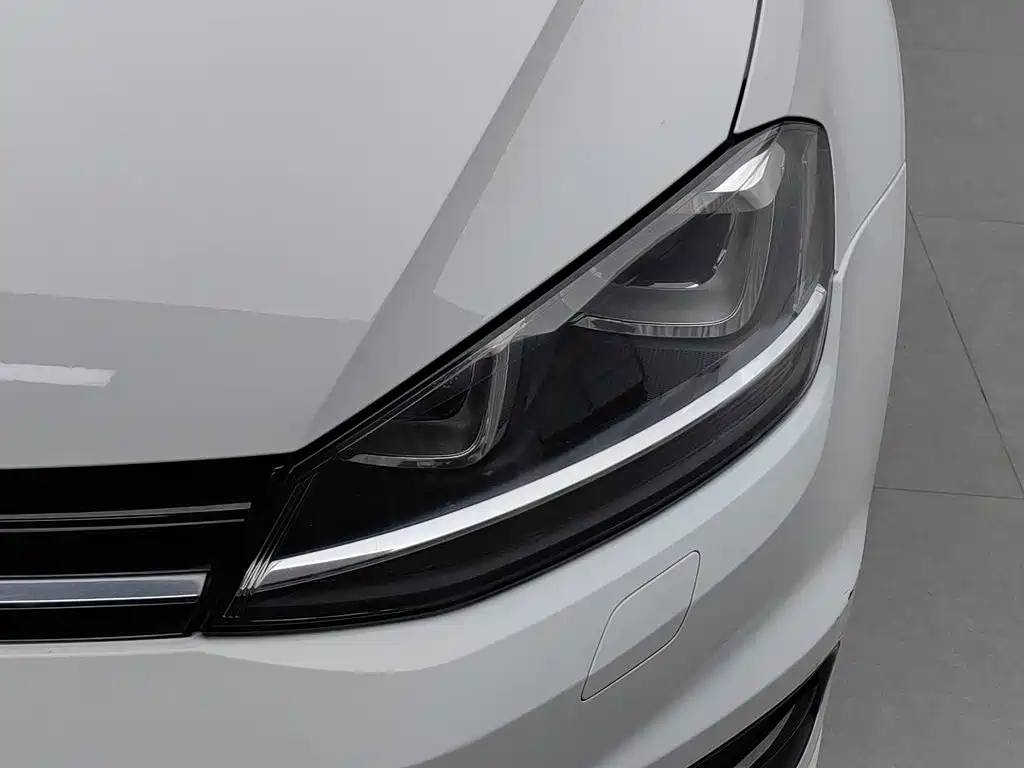 Volkswagen Golf — миниатюра 7