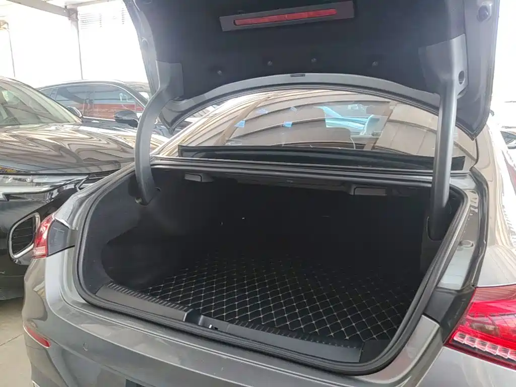 Mercedes-Benz CLA (Import) — миниатюра 19