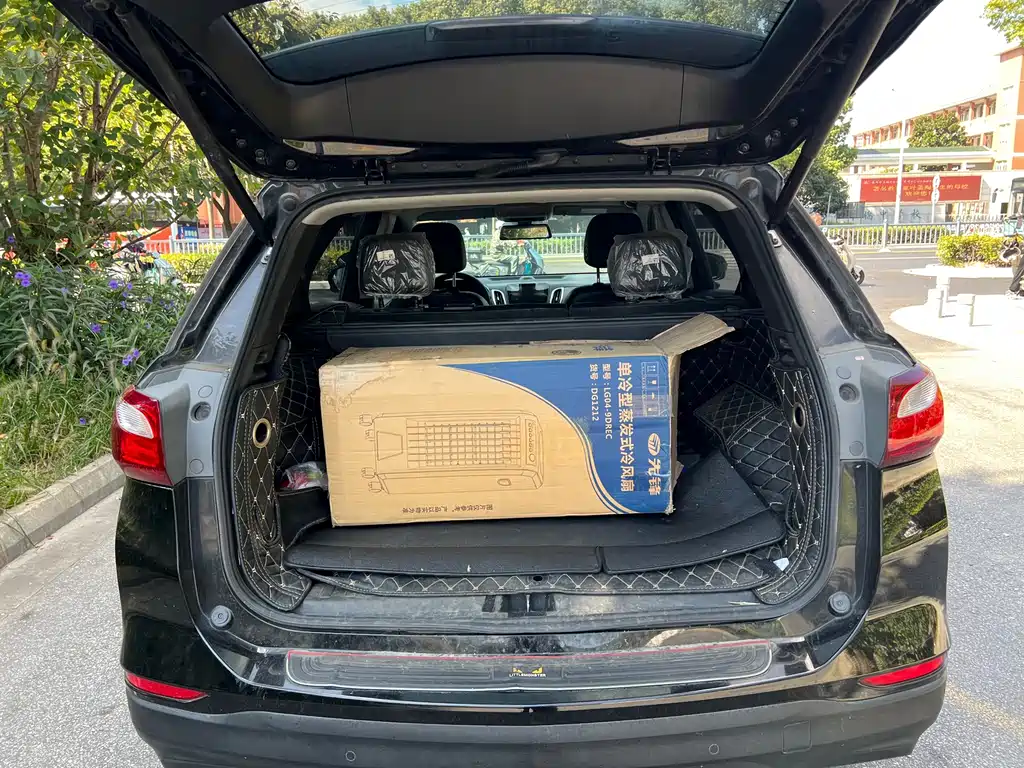 Chevrolet Equinox — миниатюра 15