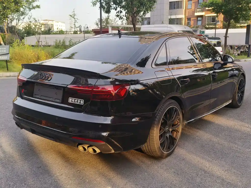 Audi S4 — миниатюра 13