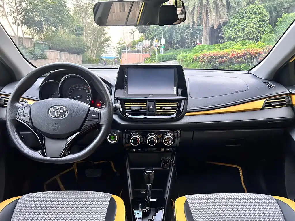 TOYOTA VIOS FS