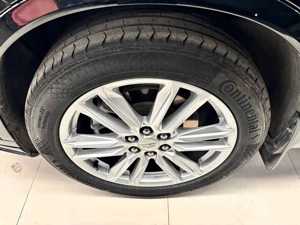 Cadillac XT6 — миниатюра 4