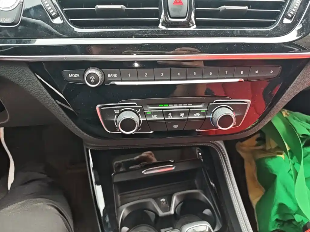 BMW 1 Series — миниатюра 13