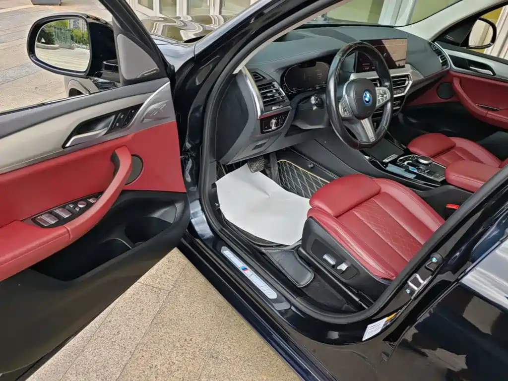 BMW iX3 — миниатюра 16