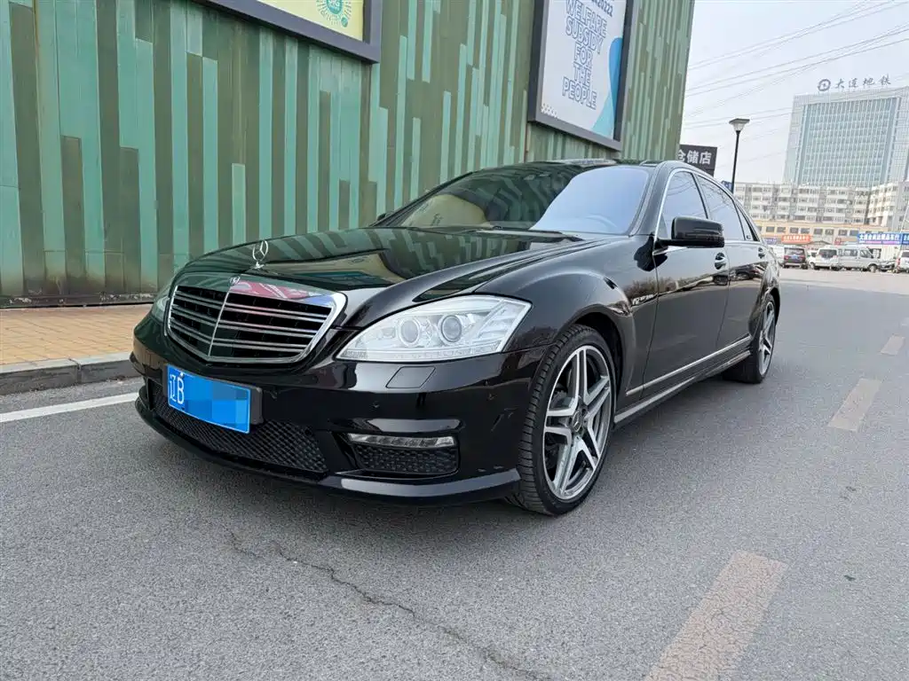 Купить Mercedes-Benz S-Class AMG