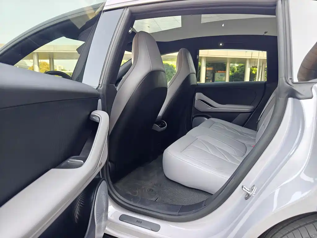 NIO ET5 2025 100kWh