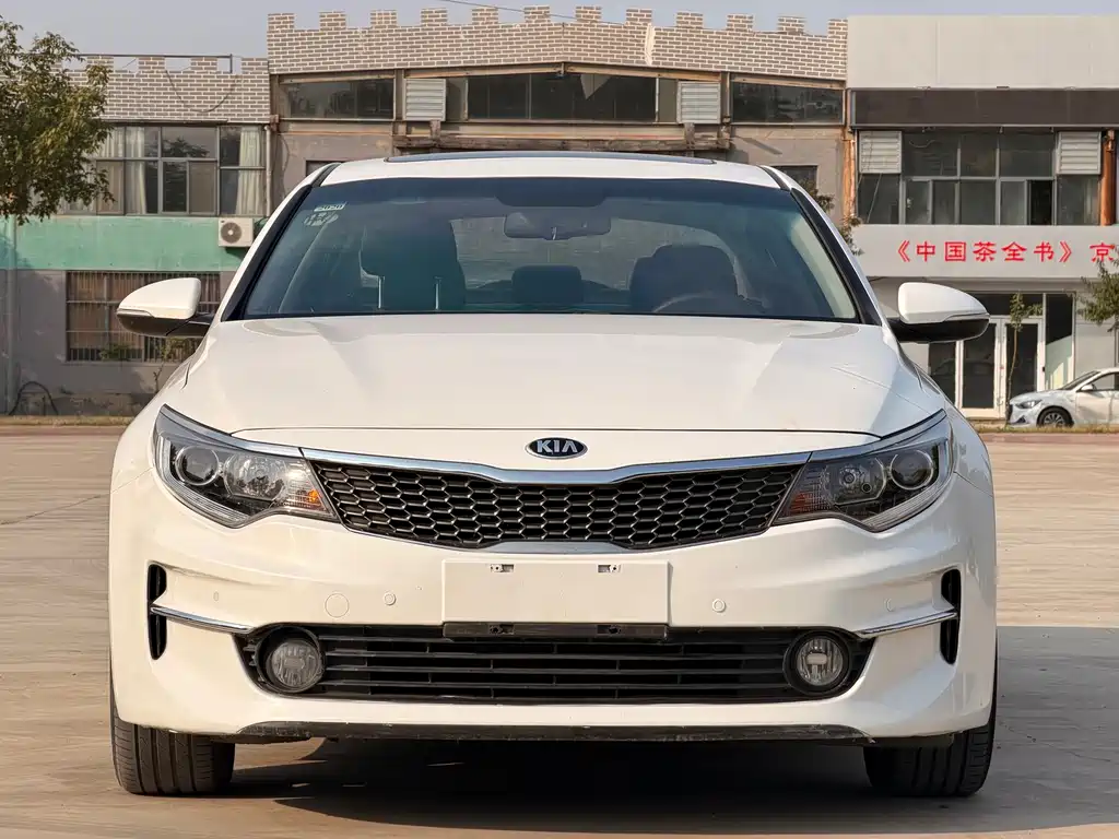 Kia K5 — миниатюра 2
