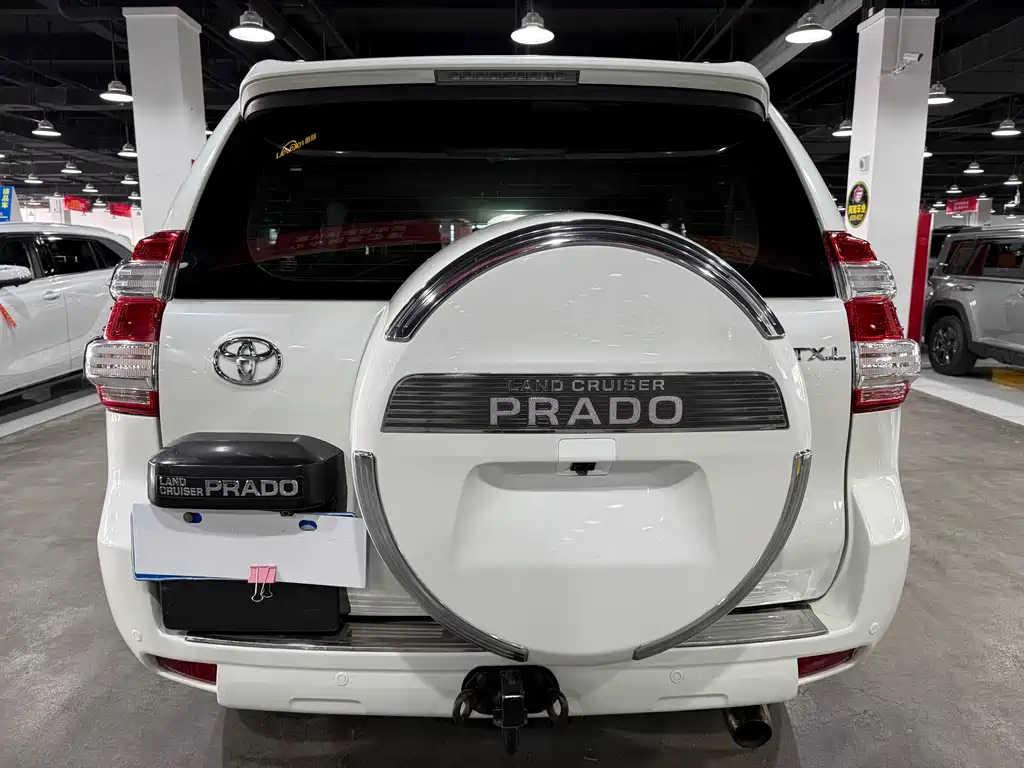 Toyota Land Cruiser Prado 2015 2.7L AT