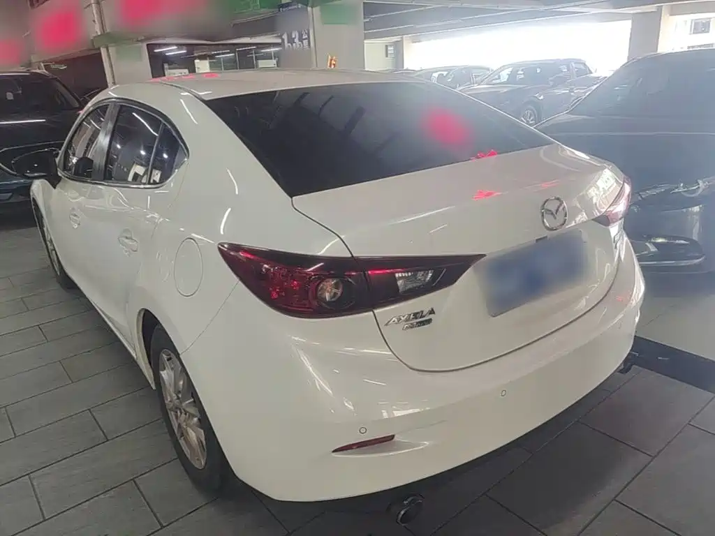 Mazda 3 Axela — миниатюра 5
