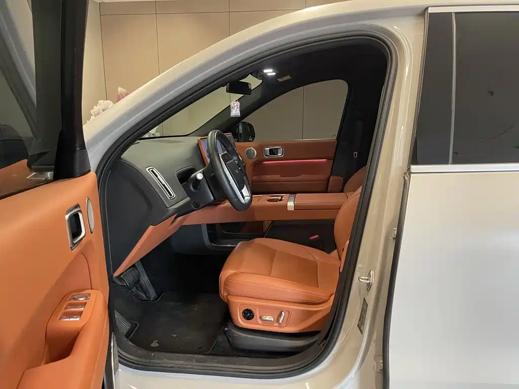 Li Auto Li L6 — миниатюра 22