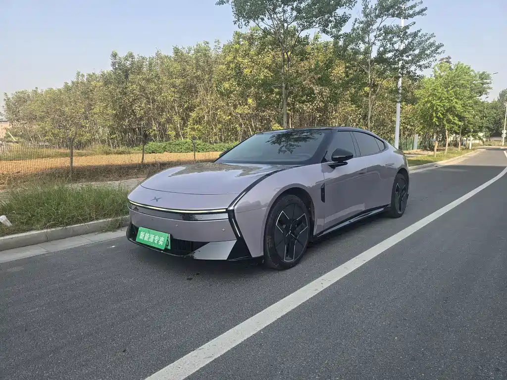 XPeng P7
