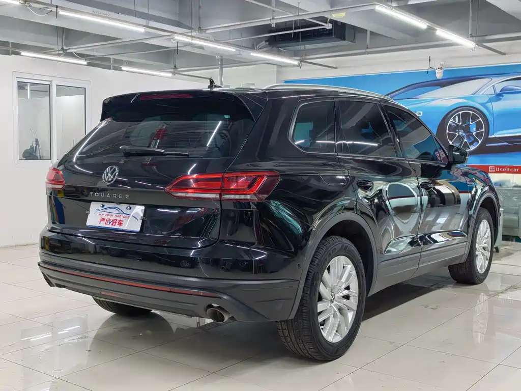 Volkswagen Touareg 2021 2.0TSI