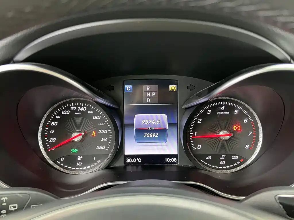 Mercedes-Benz GLC — миниатюра 7