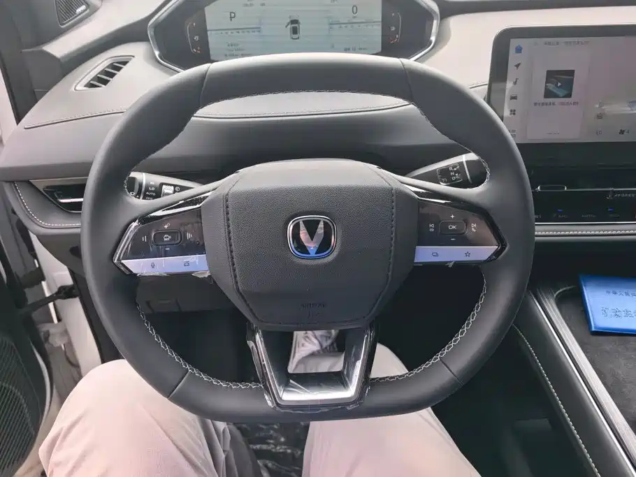 Changan CS55PLUS PHEV — миниатюра 15