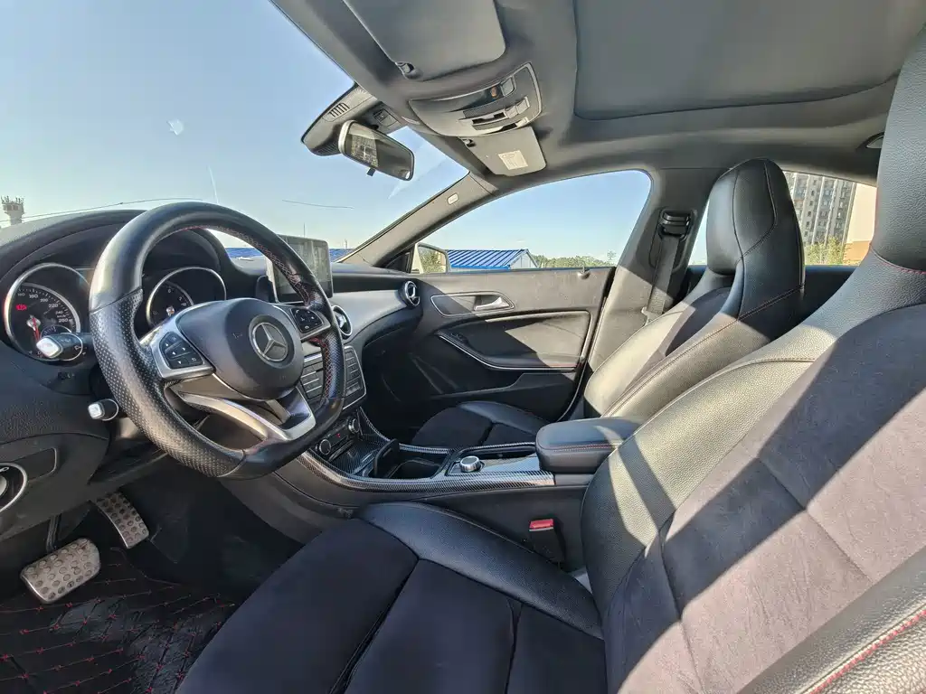 Mercedes-Benz CLA (Import) — миниатюра 4