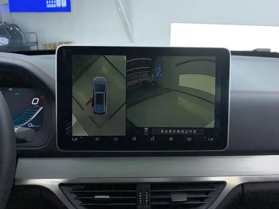 BYD Tang New Energy — миниатюра 13