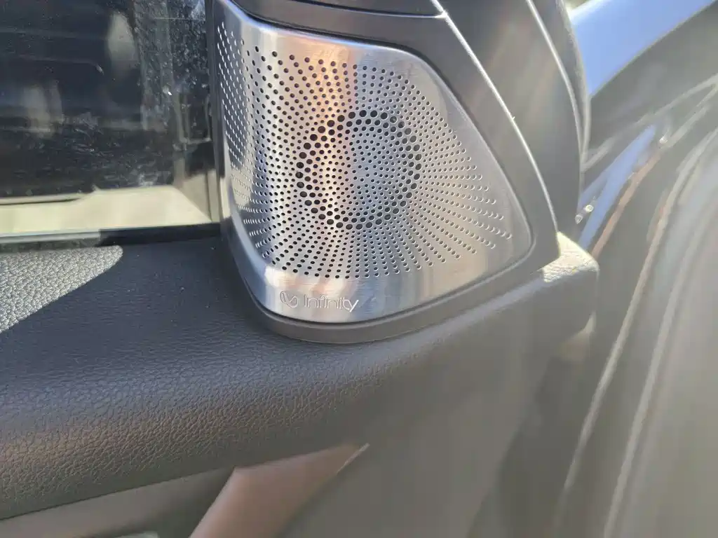 WEI PAI WEI BRAND VV6