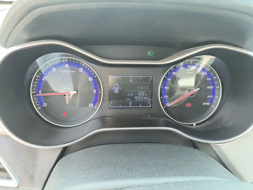Geely Vision — миниатюра 12