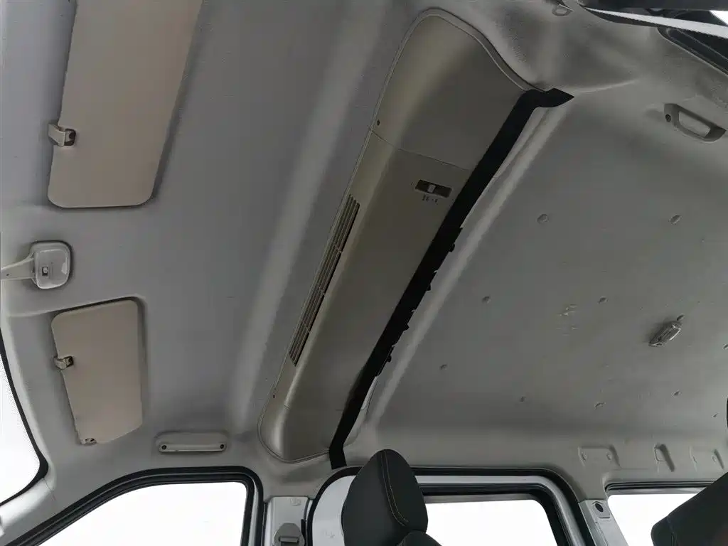 CHANGAN CHANGAN RUIXING M60