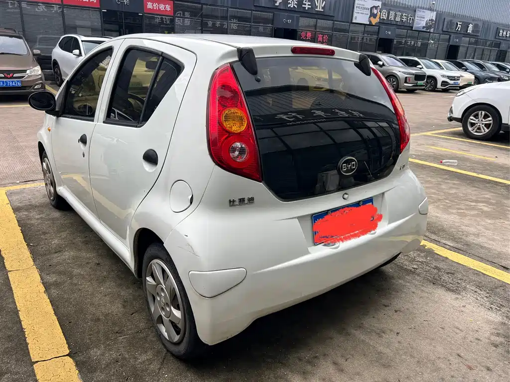 BYD F0 — миниатюра 6