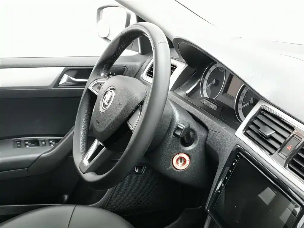 Skoda Rapid — фотографии объявления, Фото 23