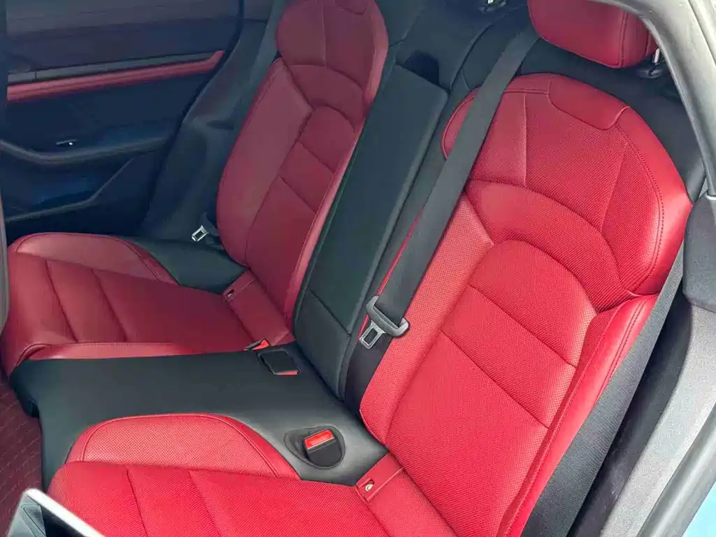 Porsche Taycan — миниатюра 15
