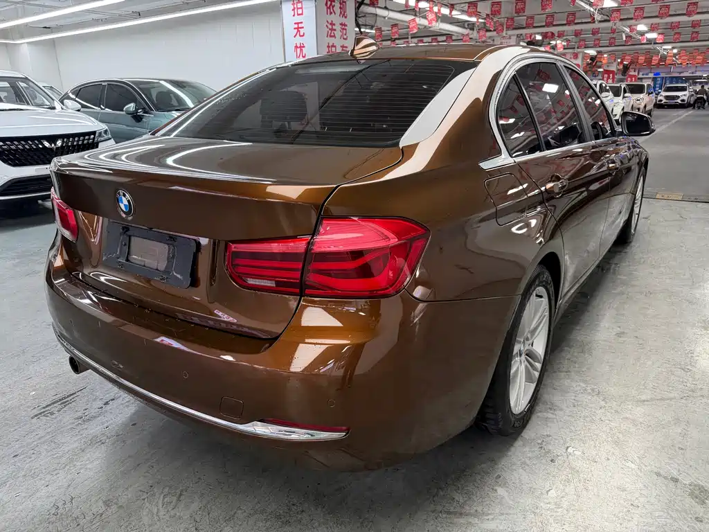 BMW 3 Series — миниатюра 10