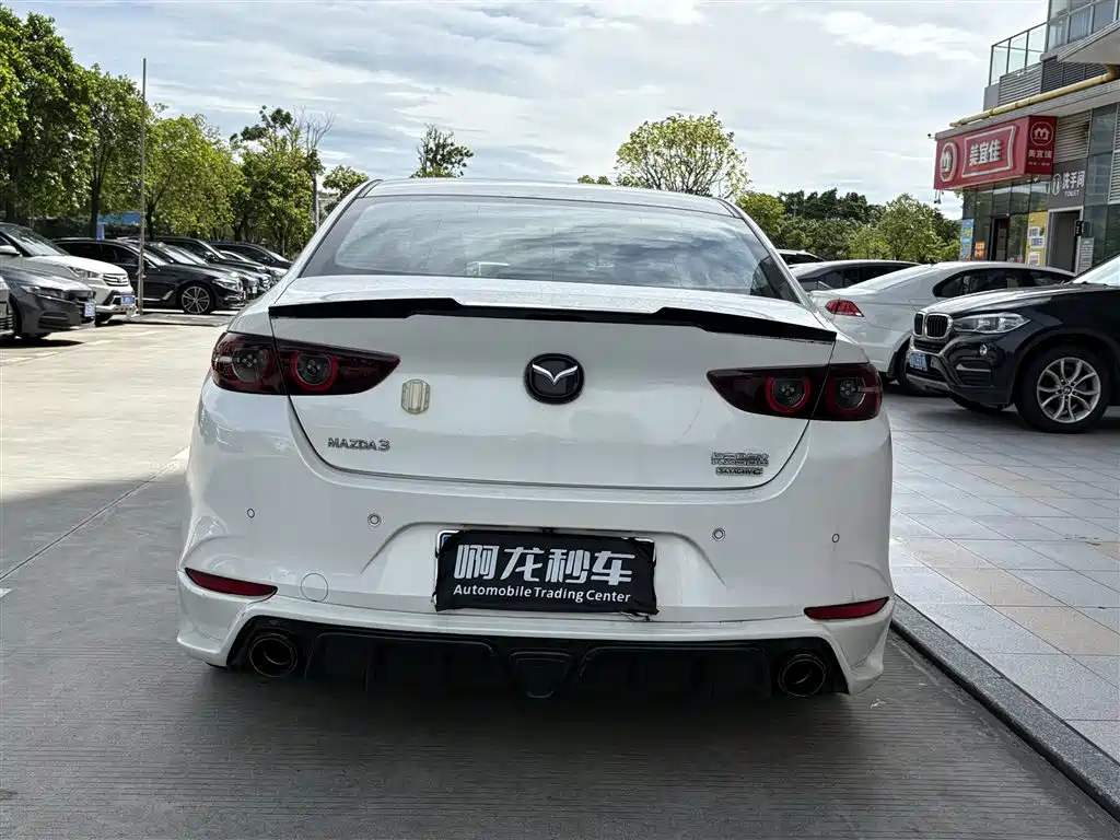 Mazda 3 Axela — миниатюра 8