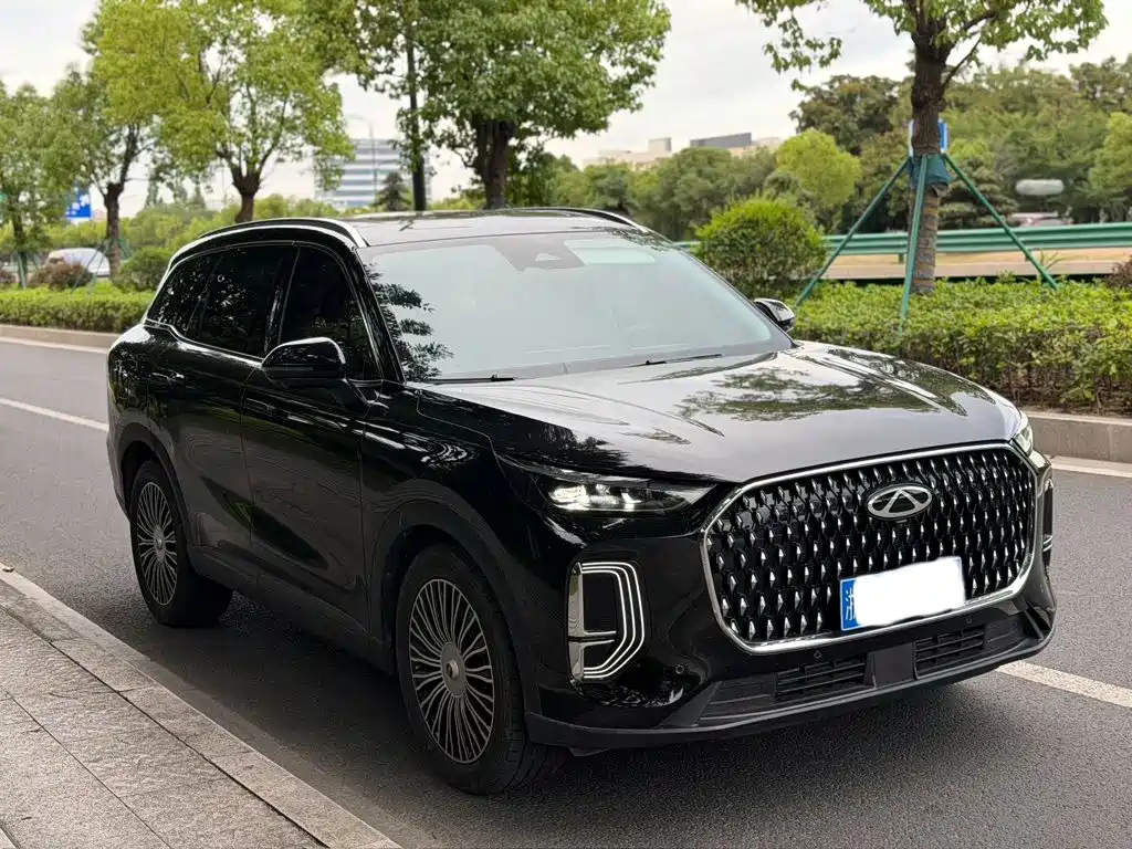 Chery Tiggo 8L 8L 2024 2.0T Luxury 5 мест