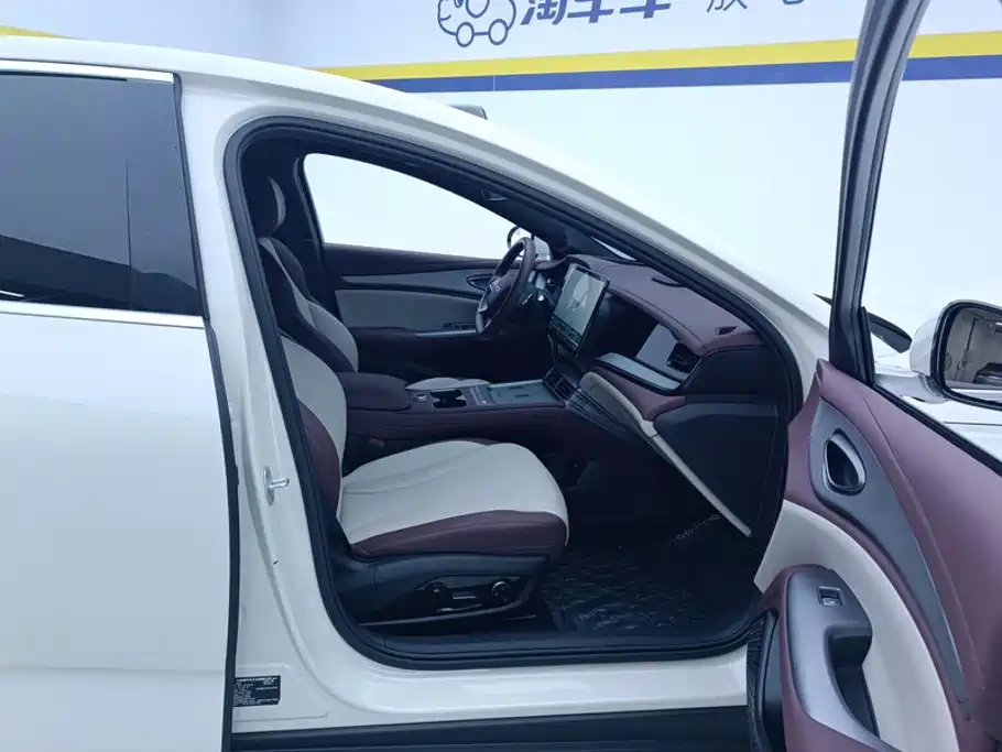BYD Seal 07 DM-i — миниатюра 8
